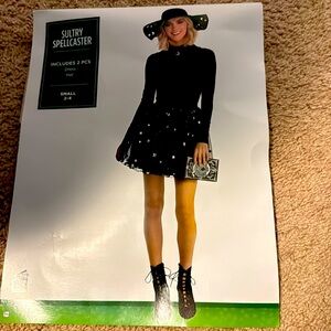 Witch costume